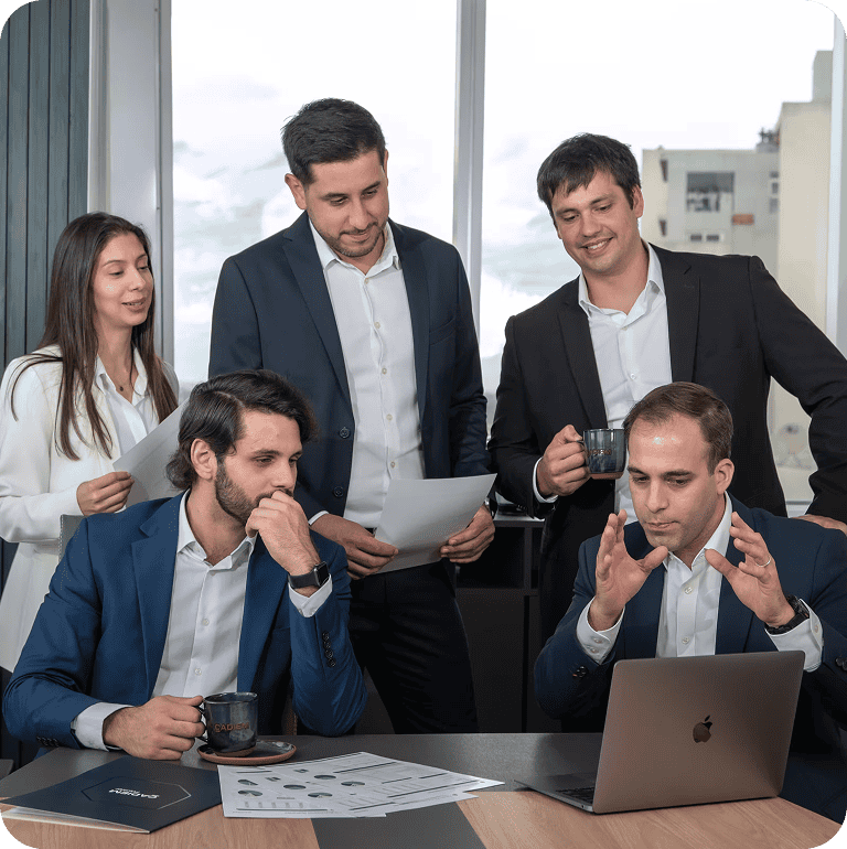 Imagen-de-personas-trabajando