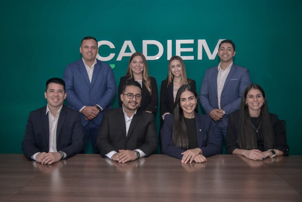 Cover: Fátima Flecha, directora de finanzas en CADIEM